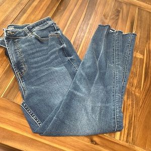 Blue jeans extra high rise